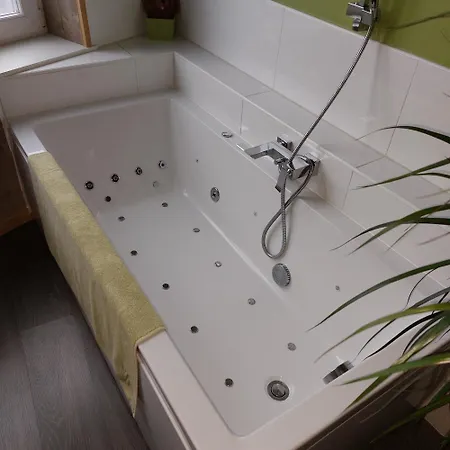 Chez Sylvie Et Jean Luc Гостевой дом Steenvoorde