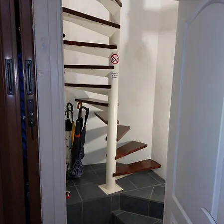 Chez Sylvie Et Jean Luc Гостевой дом 3*