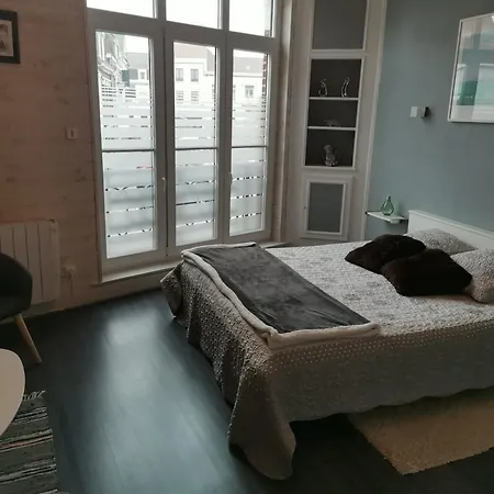 Chez Sylvie Et Jean Luc Гостевой дом Steenvoorde